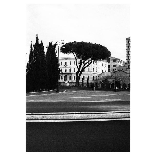 Paul Cooklin, The Streets of Rome, Silver Gelatin Photograph, Limited Edition of 10 For Sale