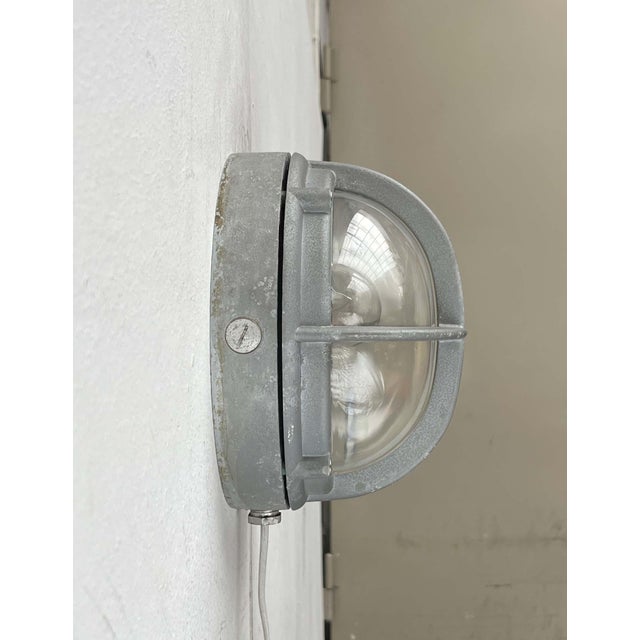 Mid 20th Century Mid-Century Modern Danish Outdoor Skot Wall Lamp in Metal by Lauritz Knudsen for Louis Poulsen, 1960s For Sale - Image 5 of 18