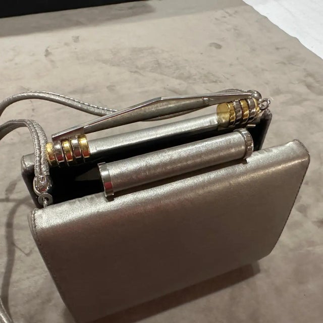 1960s Mid-Century Gray Leather Italian Minaudière Bag by Rodo For Sale - Image 11 of 14