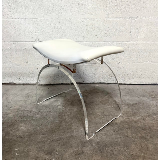 Late 20th Century Late 20th Century Contemporary “Marlowe” Arched Lucite & Leather Stool For Sale - Image 5 of 7