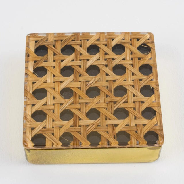 Lucite, Rattan and Brass Smoking Set Lighter and Box, 1970s For Sale In Atlanta - Image 6 of 13