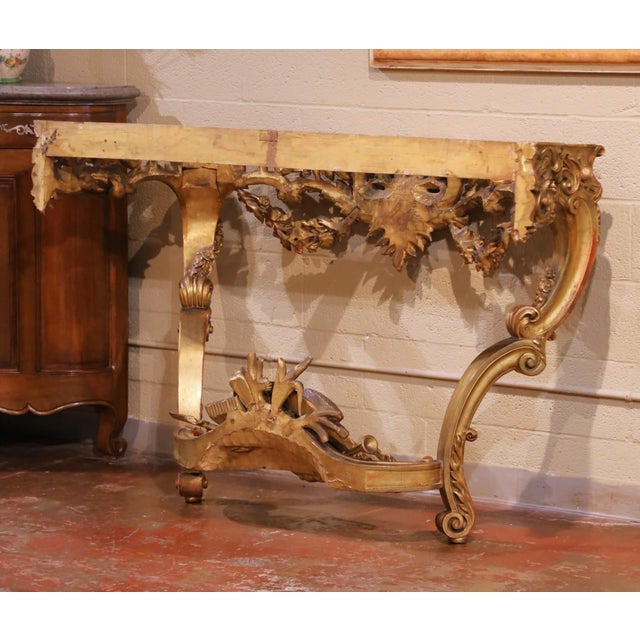Early 19th Century French Louis XV Rococo Giltwood Console With Rouge Marble Top For Sale - Image 13 of 18