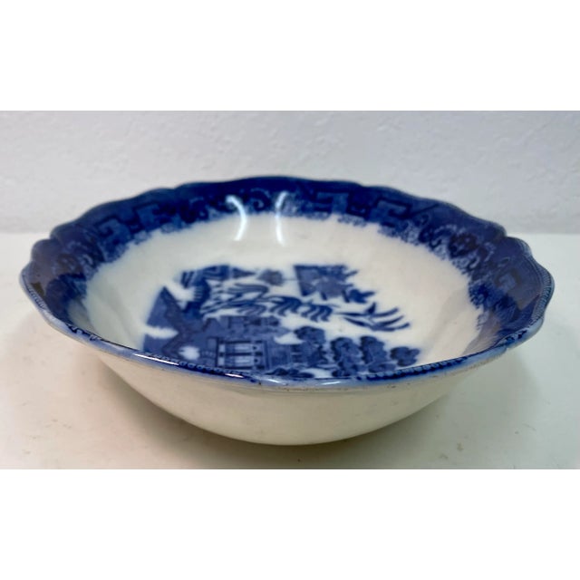 Ceramic Antique Blue Willow Oval Serving Bowl Made in England. For Sale - Image 7 of 10