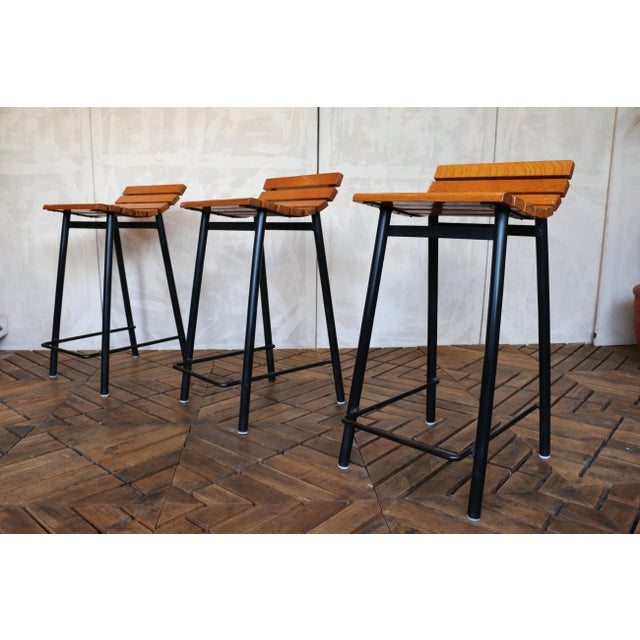 Set of Three Mid-Century Modern Oak & Steel Bar Stools, 1960s For Sale In Los Angeles - Image 6 of 18