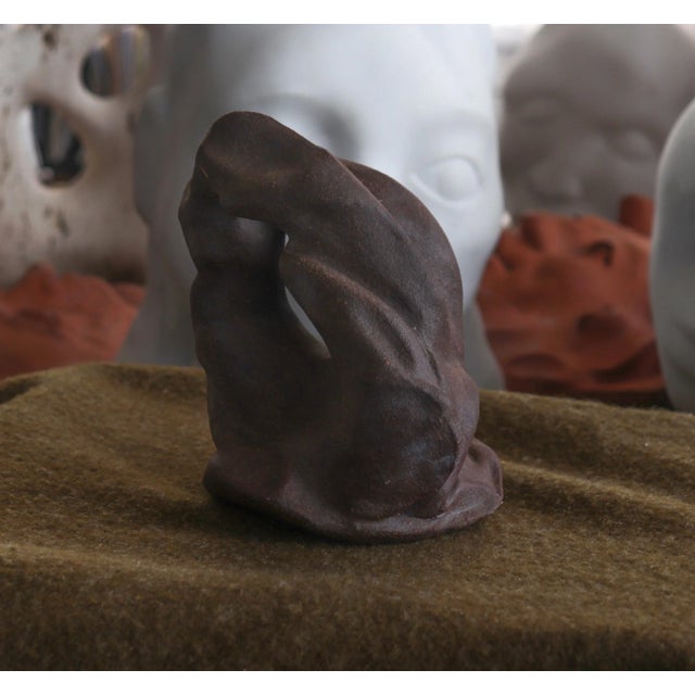 Abstract Flowing Organic Form 1979 Clay Sculpture For Sale - Image 3 of 4