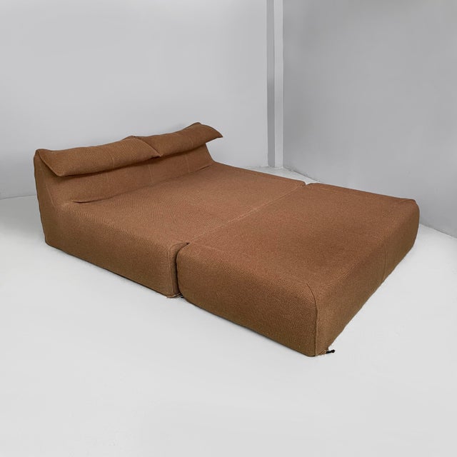 Italian Modern Brown Fabric Le Bambole Bed by Mario Bellini for B&B, 1980s For Sale - Image 17 of 17