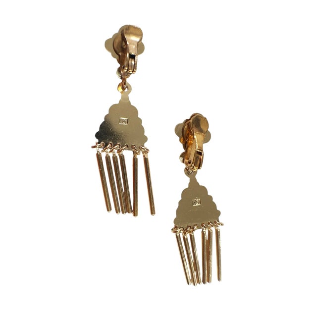 1940s Vintage Gold Tone Chandelier Tassel Clip-On Earrings 2" For Sale - Image 5 of 5
