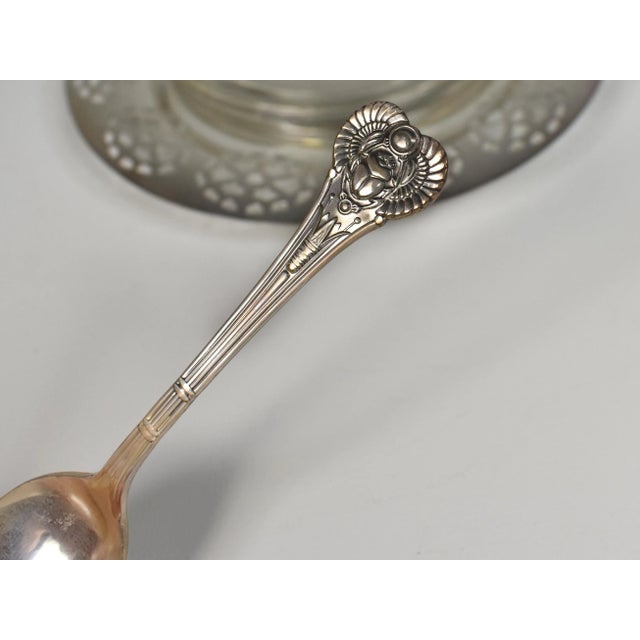 Mid 20th Century Victorian Oneida Silverplate Caviar Jam Jelly Serving Plate Dish With Glass Insert & Spoons- 2 Pieces For Sale - Image 9 of 12