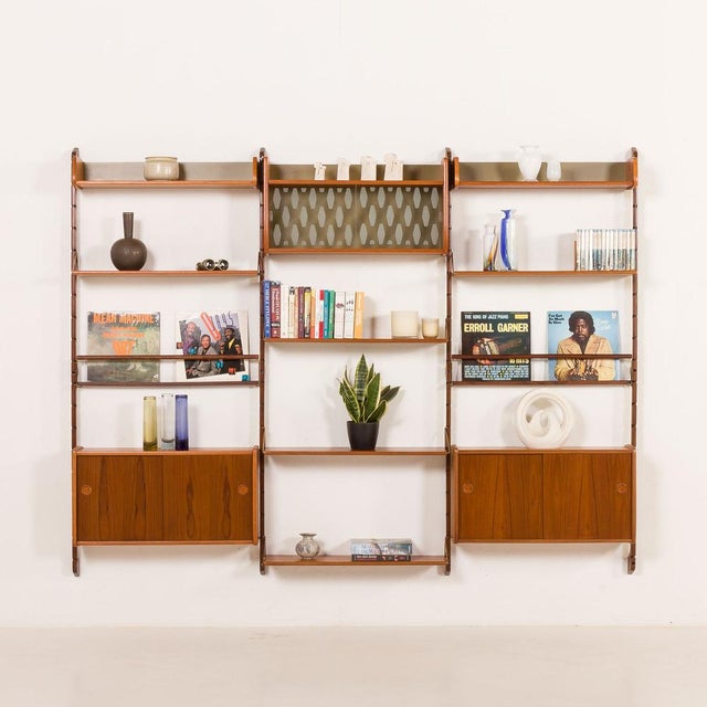 Mid-Century Modern Ergo Three Bay Wall Unit by John Texmon, Nowrway, 1960s For Sale - Image 3 of 18