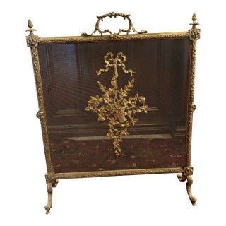 Early 20th Century French Brass Fireplace Screen With Floral & Ribbon Motifs [Sp] For Sale