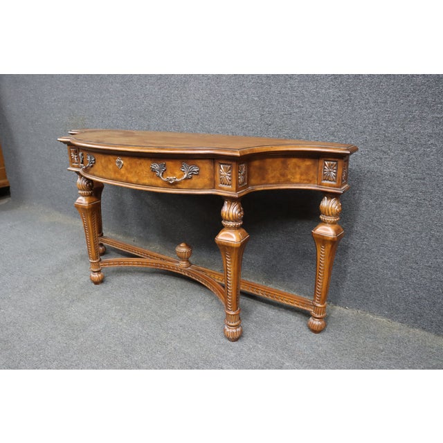 Late 20th Century Drexel Heritage Cherry and Walnut Console Table For Sale - Image 5 of 17