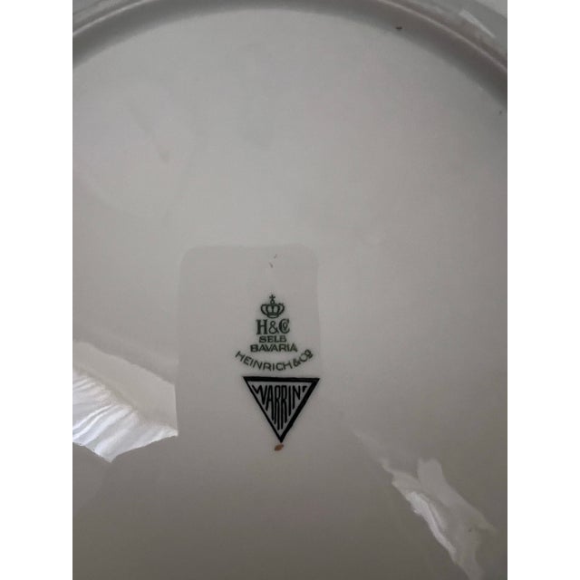 Heinrich & Co. Vintage H & Co Selb Bavaria Heinrich Gold Encrusted Plates – Set of 9 For Sale - Image 4 of 9