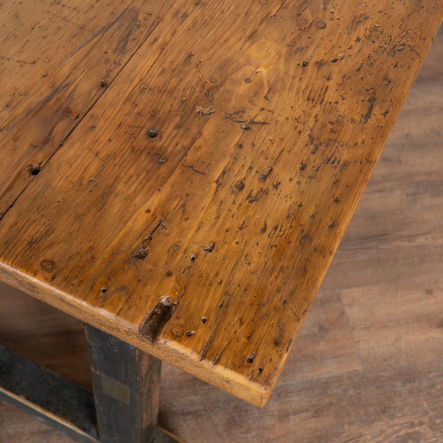 19th-Century Rustic Pine Console Table With Painted Base and Shelf For Sale - Image 4 of 12