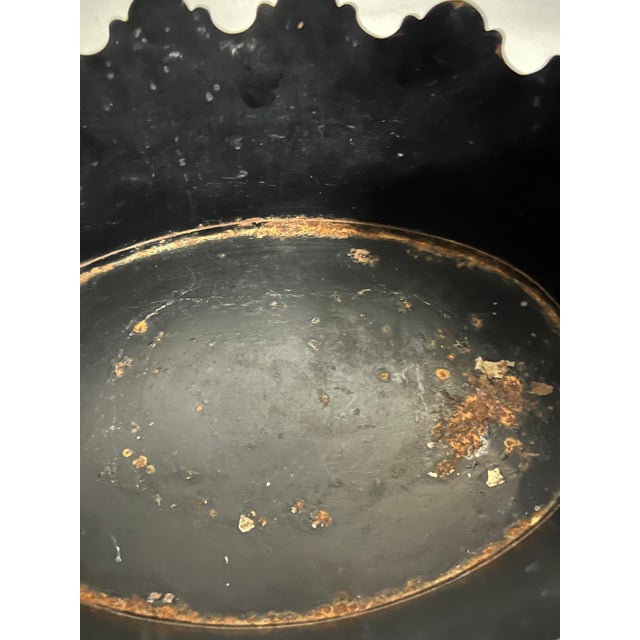 Maison Lancel Vintage French Black Tole Cachepot With Hand-Painted Fruit and Gilt Scalloped Rim Lion Head Ring Handles For Sale - Image 12 of 17
