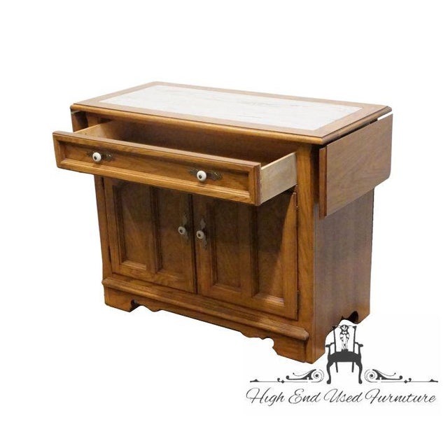 Thomasville Furniture Homecoming Collection Solid Oak Rustic Country Style 56" Drop Leaf Server Buffet W. Granite Top For Sale - Image 10 of 18