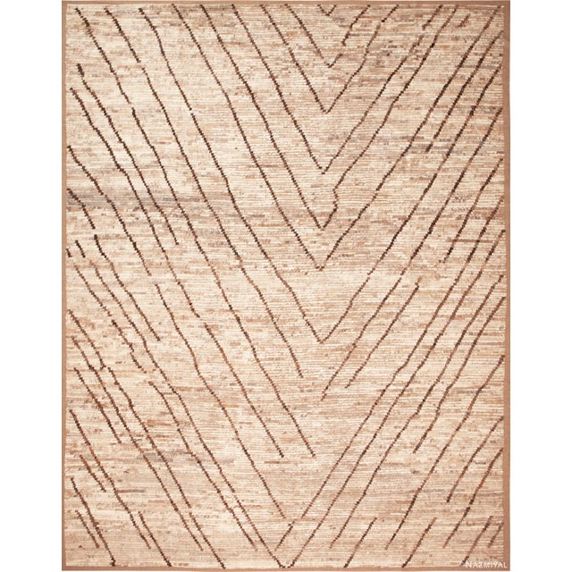 Fantastic Modern Contemporary Light Tones Abstract Rug, Country of Origin: Central Asia, Circa date: Modern