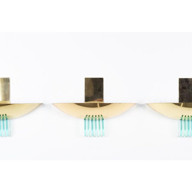 Italian Wall Lights in Gilt Metal and Glass, 1950s, Set of 2 For Sale - Image 3 of 9