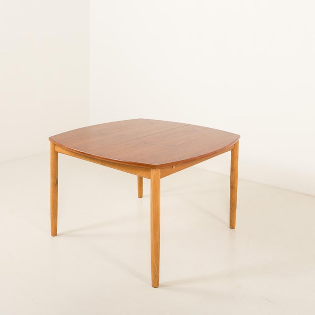 Mid-Century Modern Teak Table with Hidden Leaves by William Watting for Fristho, 1950s For Sale - Image 6 of 18