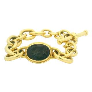 1990s Vahe Naltchayan 18k Gold Onyx and Carnelian Intaglio Bracelet For Sale