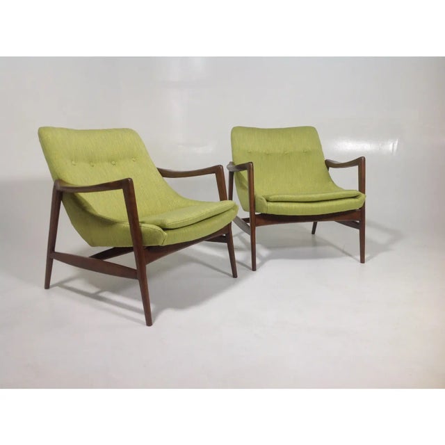 Mid-Century Modern Modern Mid Century Lounge Chairs Walnut Frames Lime Green Chenille For Sale - Image 3 of 5