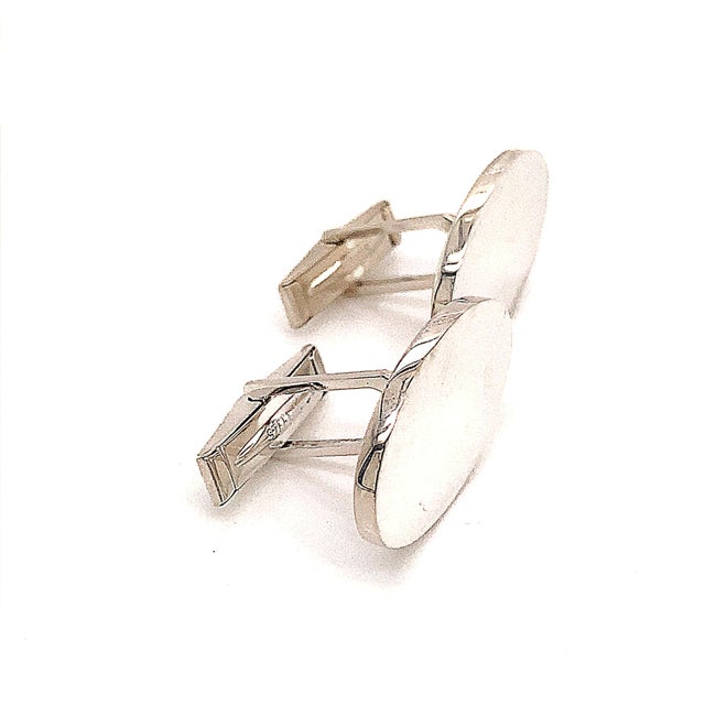Tiffany and Co. 1990s Tiffany & Co Estate Sterling Silver Wide Oval Cufflinks 19 Grams, 2 pieces For Sale - Image 4 of 10