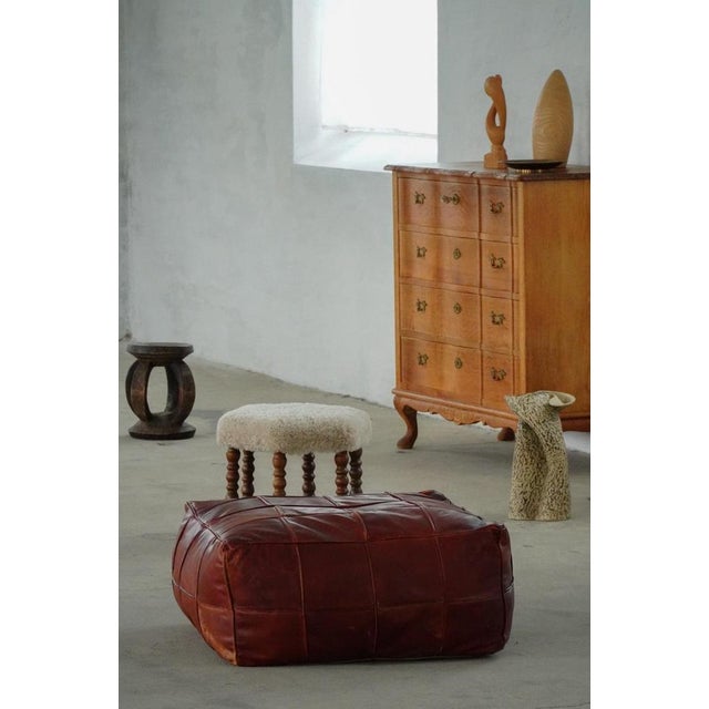 Mid-Century Modern Moroccan Patchwork Leather Ottoman, 1970s For Sale - Image 14 of 18