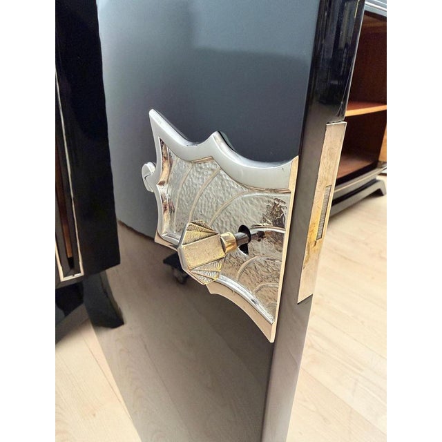 Wood Art Deco Sideboard in Black Lacquer, Maple & Chrome, France, 1930 For Sale - Image 7 of 18