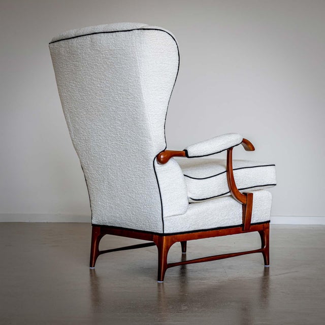 Wood Mid-20th Century Pair of Wingback Armchairs, attr. to Paolo Buffa, Italy For Sale - Image 7 of 14