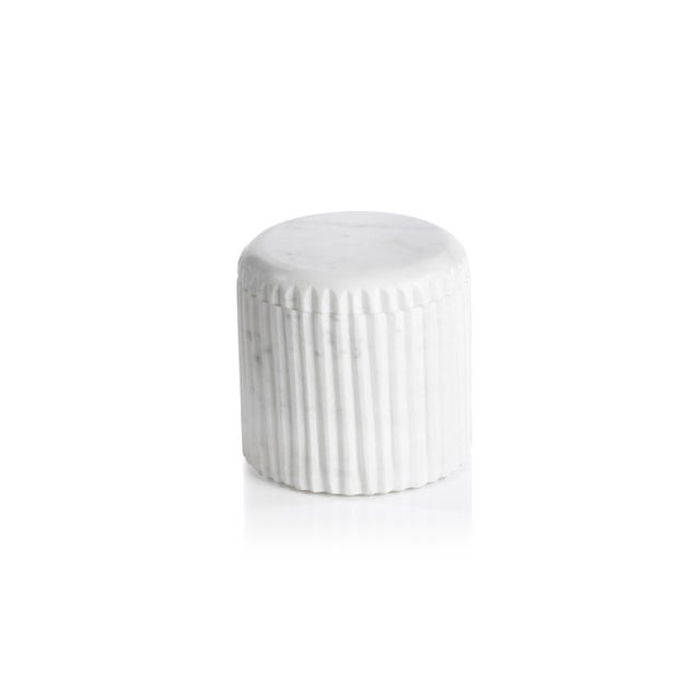 Our marble lidded container is the perfect accent to any bath countertop. Pure and simple, this container is the perfect...