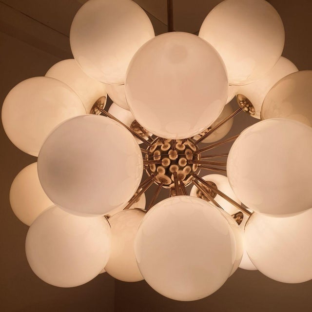 Beige 1990s Large Mid Century Modern Beige Glass Sputnik Chandelier For Sale - Image 8 of 12