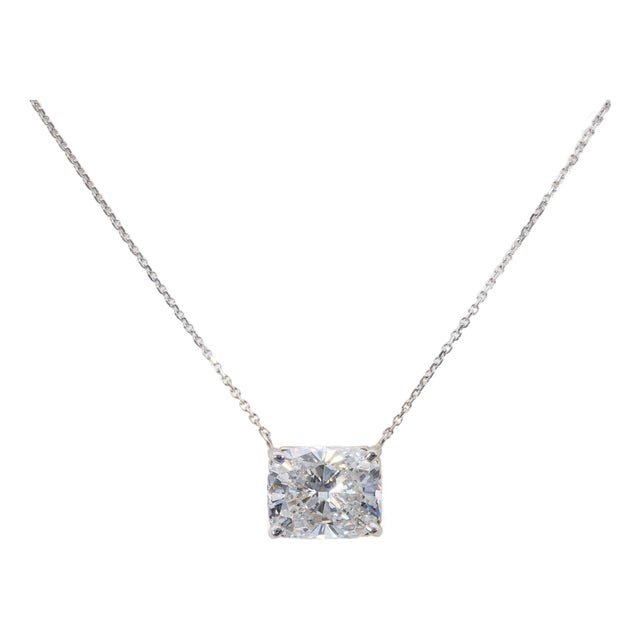4Ct Lab Grown Diamond Solitaire Necklace With Chain in Solid 14k Gold, 11x9mm For Sale
