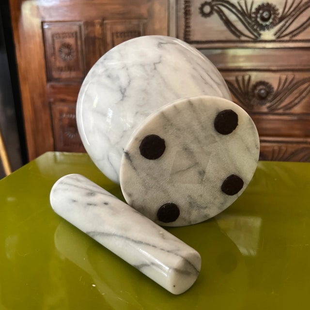 Mid-Century Modern 1960s Marble Mortar and Pestle For Sale - Image 3 of 6