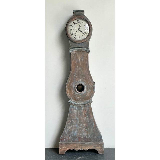 This exceptional vintage Mora clock captures the ethereal elegance of Gustavian design, a style celebrated for its soft...