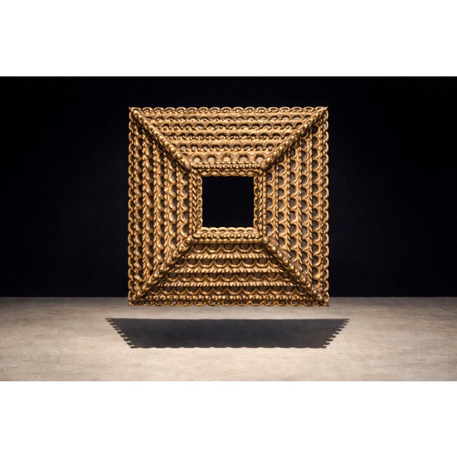 Gold Peruvian Baroque Colonial Sunburst Mirror in Carved Hardwood & Gold Leaf, 1890–1920 For Sale - Image 8 of 13