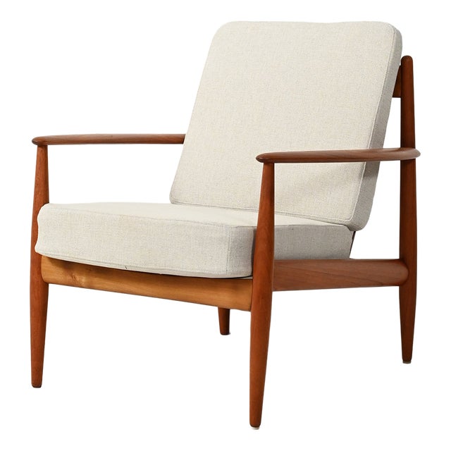 Danish Model 118 Armchair by Grete Jalk for France & Søn / France & Daverkosen, 1960s For Sale