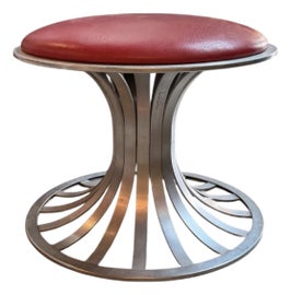Example of Lee L. Woodard and Sons Seating