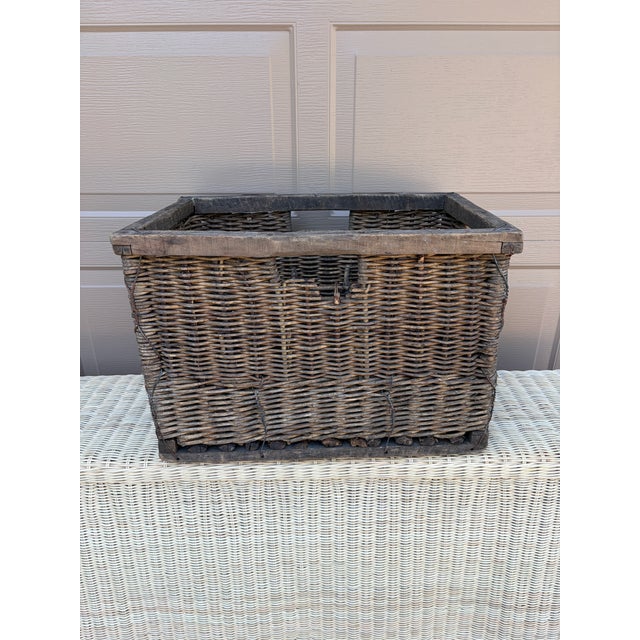 Early 20th-Century French J. Damoy Wicker Wine Crate For Sale - Image 13 of 17