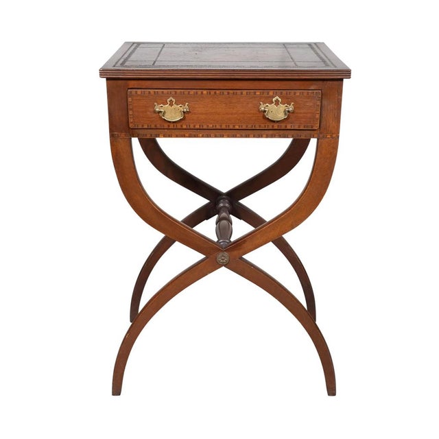 Traditional Pair of Regency Style Mahogany End Tables For Sale - Image 3 of 18