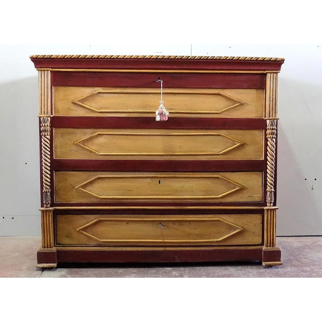 Antique Italian Lacquered Chestnut Dresser, in Very Good conditions. Designed before 1890