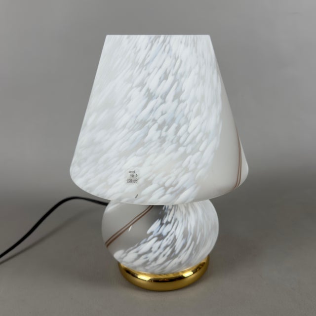 Mushroom Table Lamp in Opaline Murano Glass and Brass, 1970s For Sale - Image 4 of 13