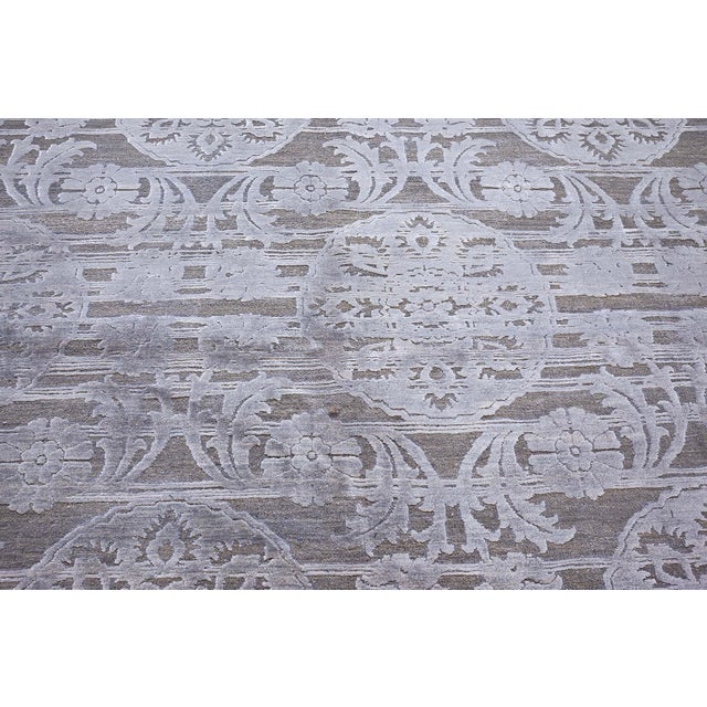 Modern Indian Custom Rug in Tonal Grays – Floral Design by Doris Leslie Blau For Sale - Image 4 of 10