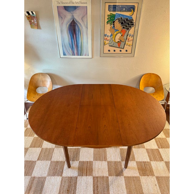 Beautiful Yet Simple Mid Century Modern Round Dining Table by Nathan Furniture Attributed, Circa 1960s. For Sale - Image 11 of 12