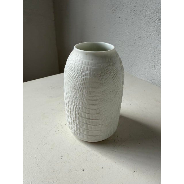 Porcelain Vase from Kaiser, 1970s For Sale - Image 10 of 18