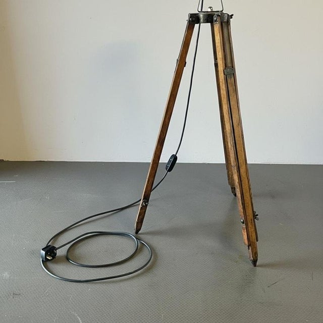 Vintage Tripod Theatre Light For Sale - Image 4 of 8