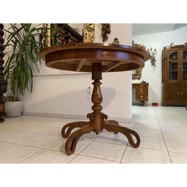 Wilhelminian Style Oval Side Table in Walnut Veneer For Sale - Image 6 of 12