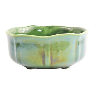 1070s Vintage Upco California Pottery Green Mirror Glaze Tulip Shape Planter For Sale