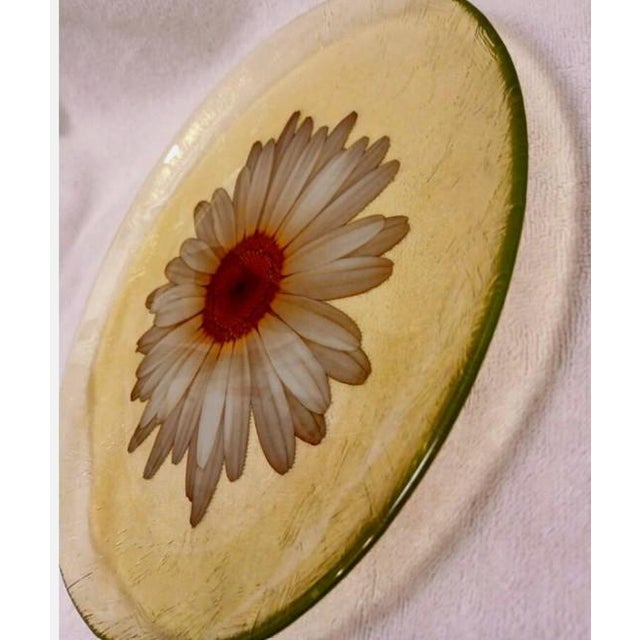 1950s Rare Orchidea Bomboniere Daisy Dinner‎ Plate Yellow Textured Clear Blown Glass Nostalgia Hippie For Sale In San Diego - Image 6 of 9