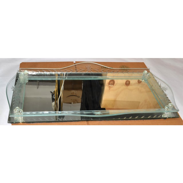 1930 Art Deco Venetian Etched Mirror Tray Serving Platter Glass Ball Decor Italy For Sale In Miami - Image 6 of 17