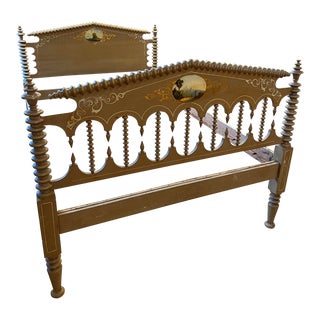 Late 19th Century Antique American Spool Bed With Painted Decoration For Sale