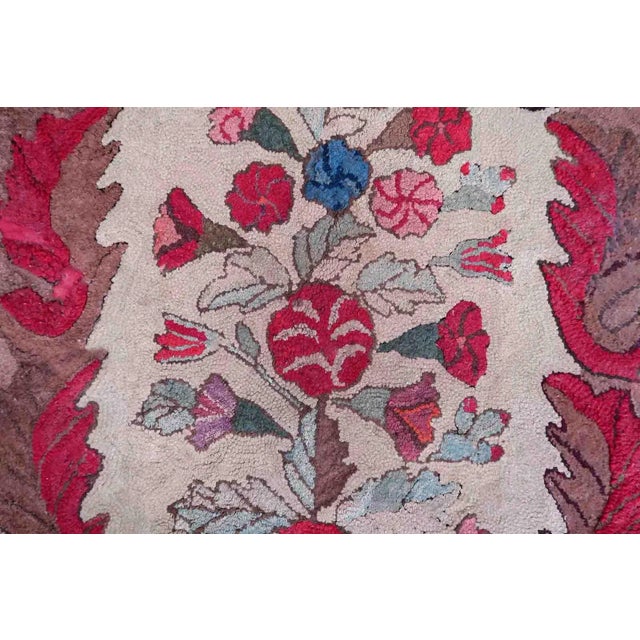 American 1880s Handmade Antique American Hooked Rug 2.8' X 5.5' For Sale - Image 3 of 11